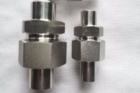 不銹鋼過(guò)渡接頭的正確選型和使用方法